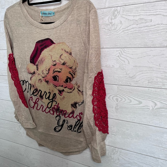 Southern Grace Women’s Tan Long Sleeve Baseball Santa Top. Size S - Picture 2 of 8